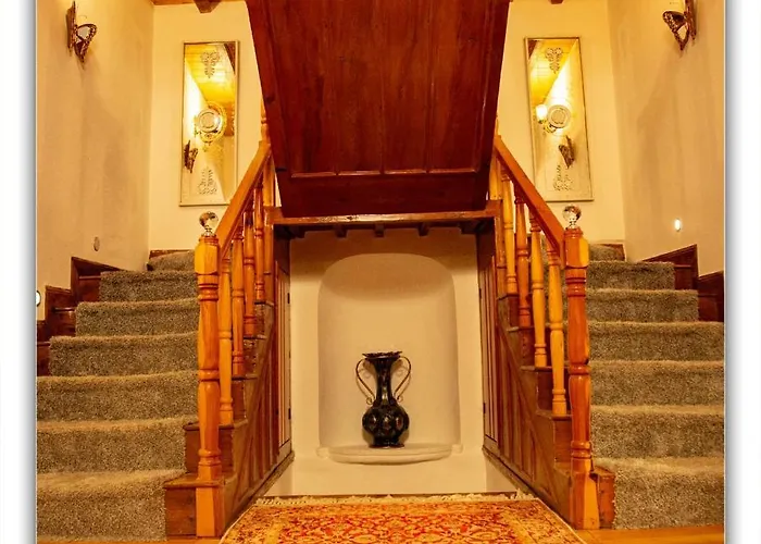 Meltem Hanim Konagi * Ula